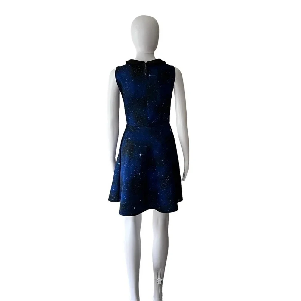 Doctor Who Blue Dress Size: Small #029-0854 - Picture 4 of 11